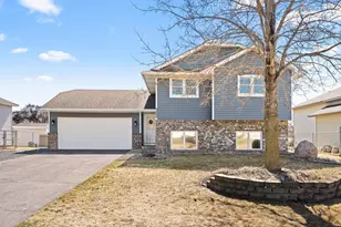 9489 Hames Ave S, Cottage Grove, MN 55016 - Photo 1