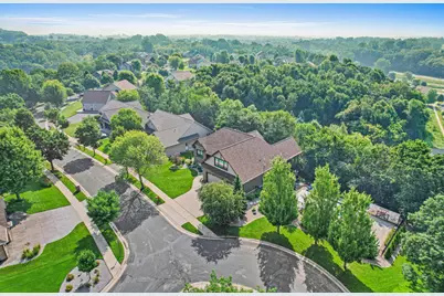 1924 Glacier Avenue, River Falls, WI 54022 - Photo 39