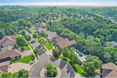 1924 Glacier Avenue, River Falls, WI 54022 - Photo 43