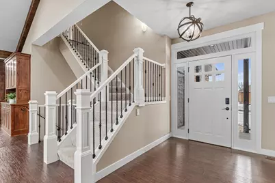 1924 Glacier Avenue, River Falls, WI 54022 - Photo 3