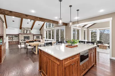 1924 Glacier Avenue, River Falls, WI 54022 - Photo 13