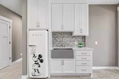 1924 Glacier Avenue, River Falls, WI 54022 - Photo 27