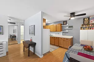 1304 W Medicine Lake Dr, Plymouth, MN 55441 - Photo 11