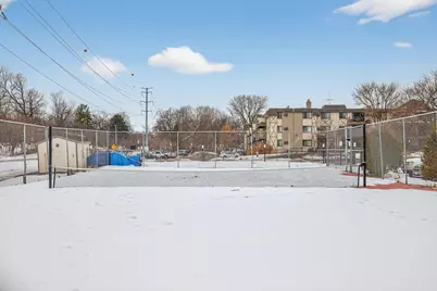 1304 W Medicine Lake Drive #119, Plymouth, MN 55441 - Photo 25