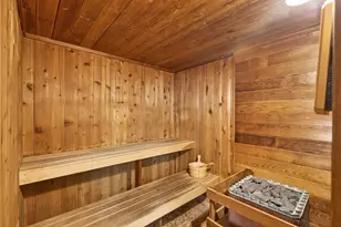 1304 W Medicine Lake Dr, Plymouth, MN 55441 - Photo 17