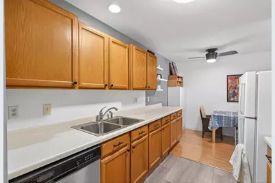 1304 W Medicine Lake Drive #119, Plymouth, MN 55441 - Photo 3