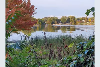 1304 W Medicine Lake Drive #119, Plymouth, MN 55441 - Photo 3