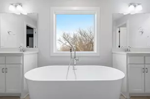 18700 61st Ave N, Plymouth, MN 55446 - Photo 15