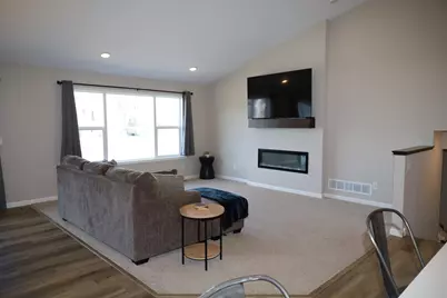 761 Yellowcrest Street SW, Delano, MN 55328 - Photo 9