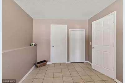 11325 51st Avenue N, Plymouth, MN 55442 - Photo 35