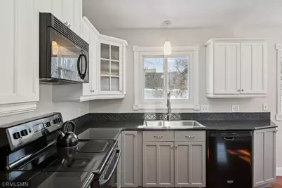 11325 51st Avenue N, Plymouth, MN 55442 - Photo 19