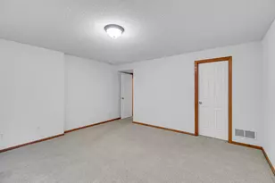 2394 Beech St W, Rosemount, MN 55068 - Photo 27