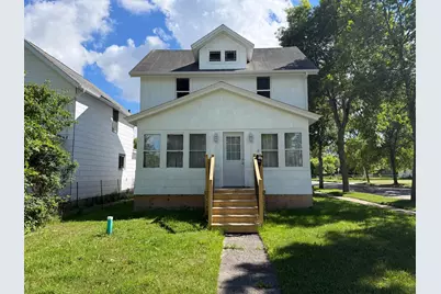 723 6th Street, International Falls, MN 56649 - Photo 1