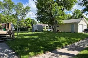 723 6th St, International Falls, MN 56649 - Photo 5