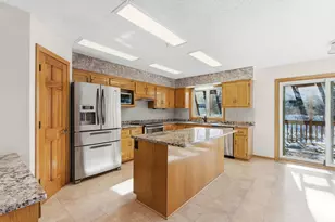 3113 Chandler Ct, Burnsville, MN 55337 - Photo 17