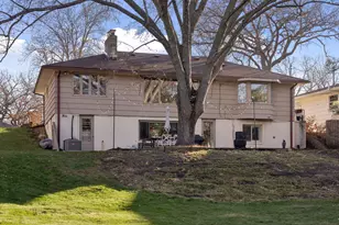 3220 Cavell Ln, Saint Louis Park, MN 55426 - Photo 7