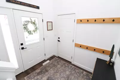 5217 47th Avenue S, Fargo, ND 58104 - Photo 5