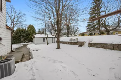 960 Jefferson Street SE, Hutchinson, MN 55350 - Photo 39