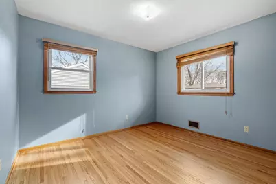 4033 Kentucky Avenue N, Crystal, MN 55427 - Photo 9