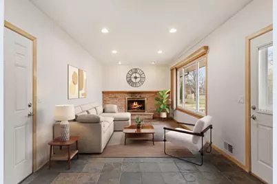 4033 Kentucky Avenue N, Crystal, MN 55427 - Photo 5