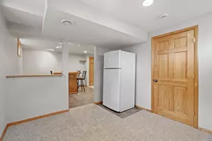 4033 Kentucky Ave N, Crystal, MN 55427 - Photo 17