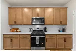 14540 Twin Lakes Cir, Burnsville, MN 55306 - Photo 13