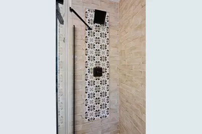 17100 Hampton Court, Minnetonka, MN 55345 - Photo 31