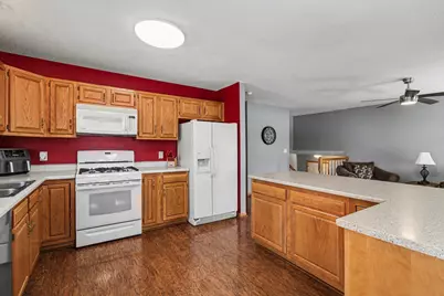 740 S Maple Street, Ellsworth, WI 54011 - Photo 9