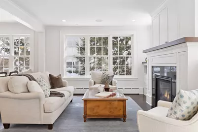 2735 E Lake Of The Isles Parkway, Minneapolis, MN 55408 - Photo 9