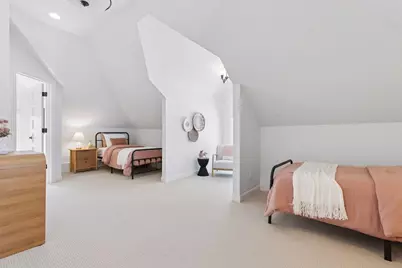 2735 E Lake Of The Isles Parkway, Minneapolis, MN 55408 - Photo 33