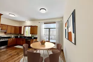 7550 31st St N, Oakdale, MN 55128 - Photo 5