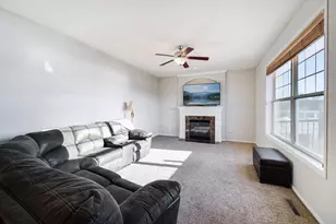 8451 Jonquil Ln N, Maple Grove, MN 55369 - Photo 3