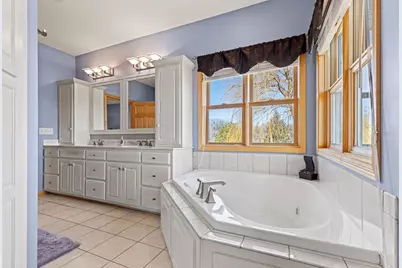 2507 River Road, Marshall, MN 56258 - Photo 5