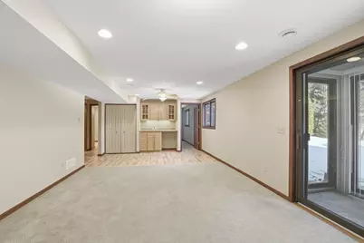 9193 Harkness Avenue S, Cottage Grove, MN 55016 - Photo 17