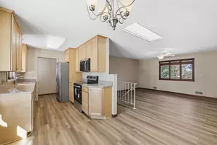 9193 Harkness Ave S, Cottage Grove, MN 55016 - Photo 3