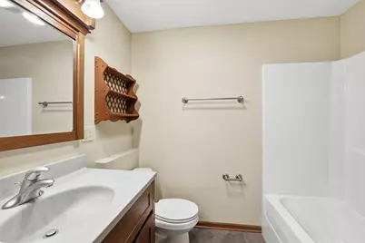 9193 Harkness Avenue S, Cottage Grove, MN 55016 - Photo 23