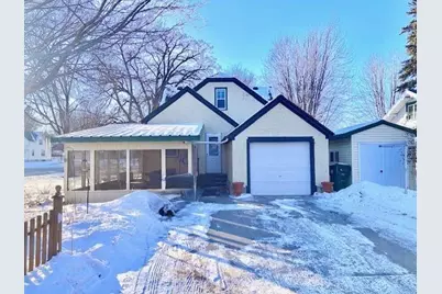 445 Franklin Street SW, Hutchinson, MN 55350 - Photo 5