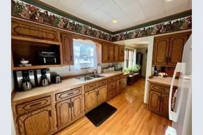 445 Franklin Street SW, Hutchinson, MN 55350 - Photo 13