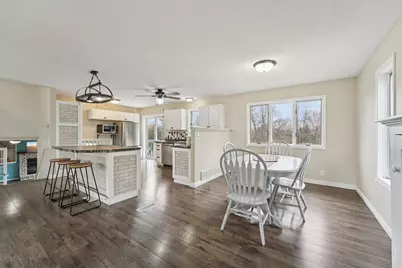 848 McDiarmid Drive, Hudson, WI 54016 - Photo 7