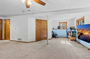 2767 Granite Ct N, Oakdale, MN 55128 - Photo 21