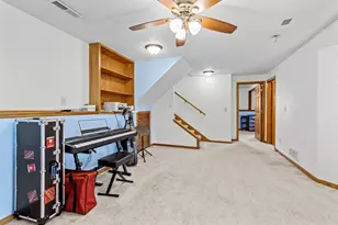 2767 Granite Ct N, Oakdale, MN 55128 - Photo 23
