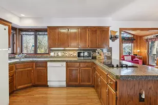 11362 Burr Ridge Ln, Eden Prairie, MN 55347 - Photo 17