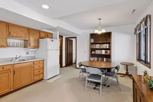 11362 Burr Ridge Ln, Eden Prairie, MN 55347 - Photo 35