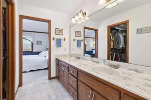 11362 Burr Ridge Ln, Eden Prairie, MN 55347 - Photo 25