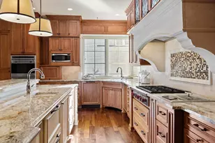 4638 W Lake Harriet Pkwy, Minneapolis, MN 55410 - Photo 13