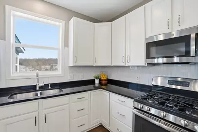 1525 Hemlock Way, Chanhassen, MN 55317 - Photo 13