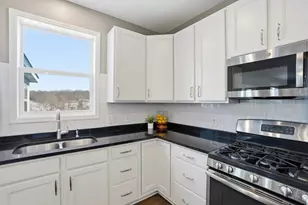 1525 Hemlock Way, Chanhassen, MN 55317 - Photo 13