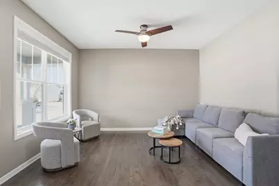 1525 Hemlock Way, Chanhassen, MN 55317 - Photo 5