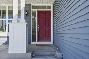 1525 Hemlock Way, Chanhassen, MN 55317 - Photo 3