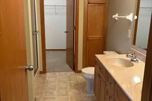 13466 Settlers Ridge Dr, Burnsville, MN 55337 - Photo 21